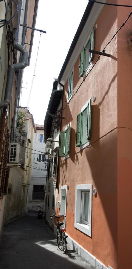 Sobe Pri Anici Hotell Koper Exteriör bild